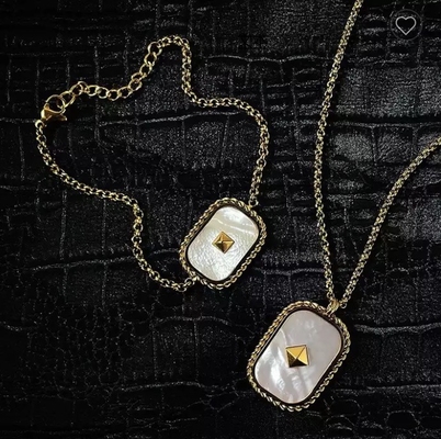 Großes 15,7-Zoll-Edelstahl-Halsketten- und Armband-Set mit weißen Fritillary-Intarsien